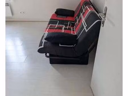 location appartement t1 meublé à la madeleine (59110) : à louer t1 meublé / 20m² la madele