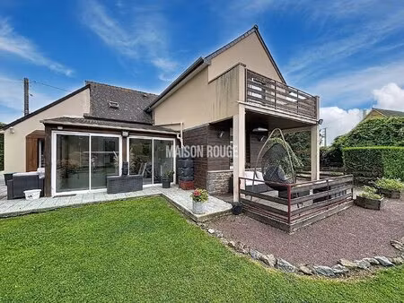 maison familiale avec studio indépendant ou activité indépendante à domicile  dépendances.