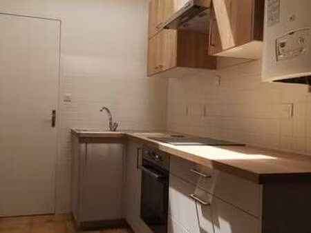 location maison à amiens (80000) : à louer / 43m² amiens
