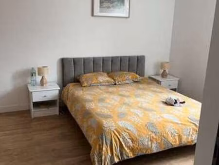location maison à oyonnax (01100) : à louer / 180m² oyonnax