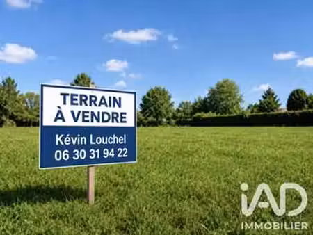 vente terrain à villez-sur-le-neubourg (27110) : à vendre / 902m² villez-sur-le-neubourg