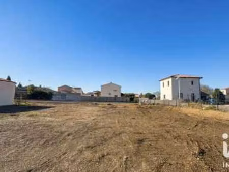vente terrain à lunel (34400) : à vendre / 300m² lunel
