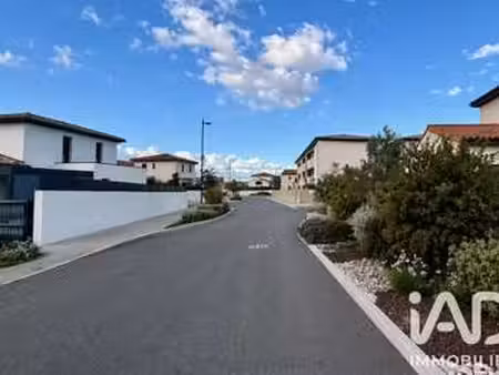 vente terrain à vic-la-gardiole (34110) : à vendre / 375m² vic-la-gardiole