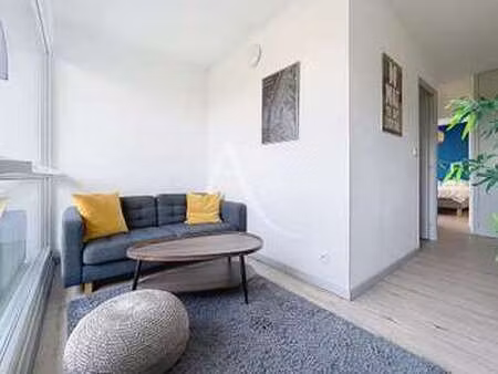 location appartement 3 pièces meublé à angers (49000) : à louer 3 pièces meublé / 47m² ang