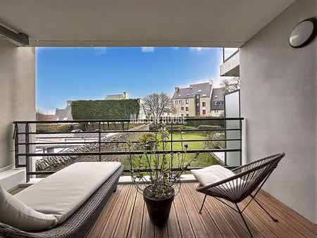 centre de paimpol - appartement de standing  3 chambres avec terrasse  garage et...