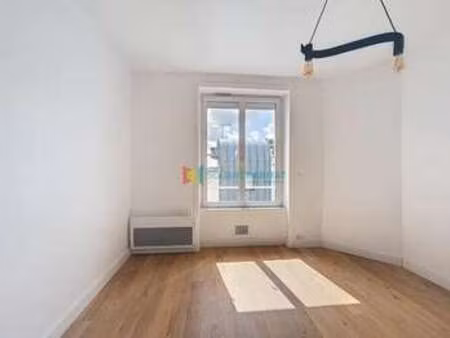 location appartement 2 pièces à quimper (29000) : à louer 2 pièces / 30m² quimper