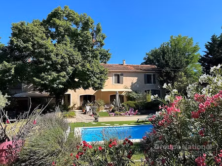vente maison 11 pièces 280 m² à carpentras (84200)  699 000 €
