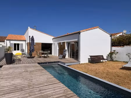 vente maison 5 pièces 114 m² à sainte-marie-de-ré (17740)  995 000 €