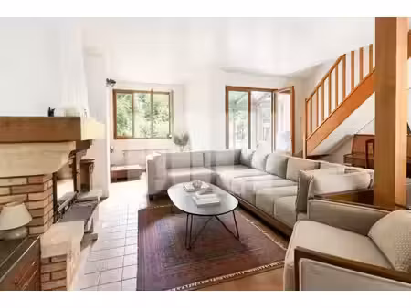 vente maison 7 pièces 226 m² à saint-denis (93200)  698 000 €