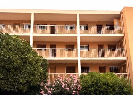 vente appartement 1 pièce 30 m² à hyeres (83400)  99 000 €