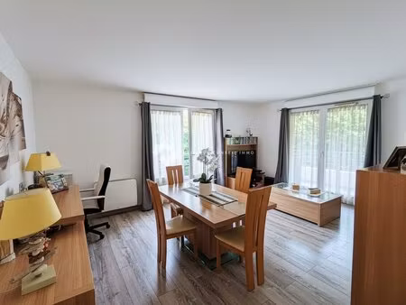 superbe appartement t4 noisy le grand mont d'est