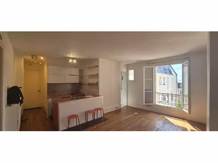location appartement 2 pièces 42.08 m² à paris 10ème (75010)  1 347 €