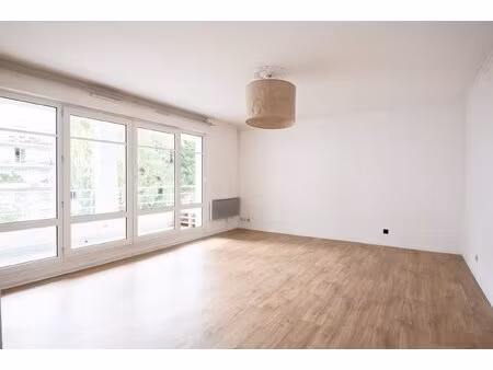 t2 lille sebastopol