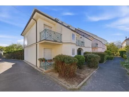 maison de 5 pièces de 139 m² à thiais