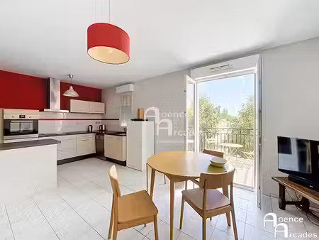 location maison 3 pièces 66.43 m² à saint-sulpice-et-cameyrac (33450)  900 €
