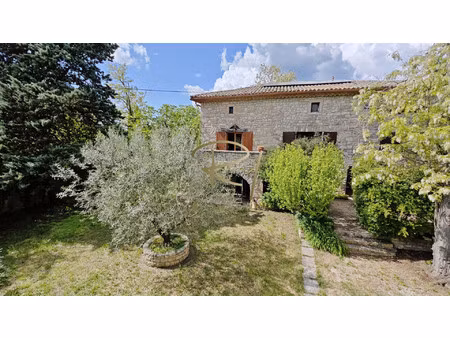 ferme à vendre à issirac