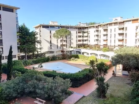 vente appartement 4 pièces 91 m² à perpignan (66000)  143 000 €