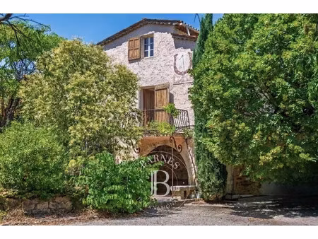 maison de luxe à vendre dans le quartier les aspres