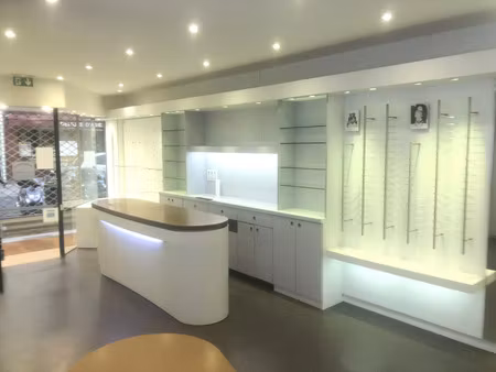 location commerce 60 m² à paris 14 (75014)