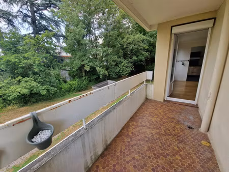 location appartement 3 pièces 73 m² à écully (69130)