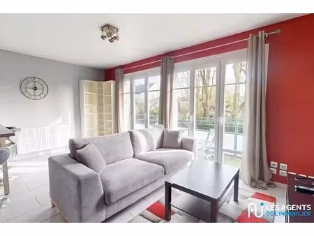 t2 lumineux avec balcon et box fermé – proche toutes commodités