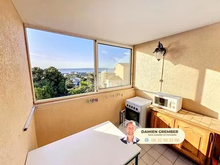 sète t2 cabine avec vue splendide sur l'étang de thau dans résidence avec piscine !