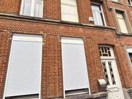 maison spacieuse à rafraîchir