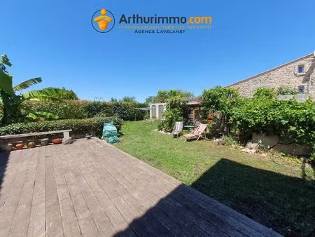 magnifique maison de trois chambres dans une ancienne grange en pierre  avec jardin et ter