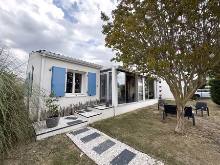 maison 130 m2  sans travaux  proximité royan et plages