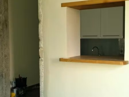 particulier loue centre village appartement t3 de 55m