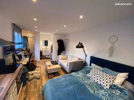 studio avec terrasse à cagnes sur mer