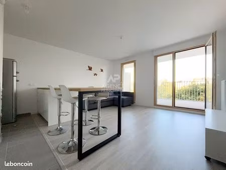 appartement 3 pièces 60 m²