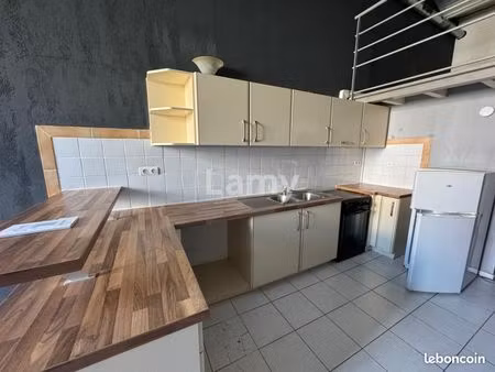 studio 1 pièce 40 m²