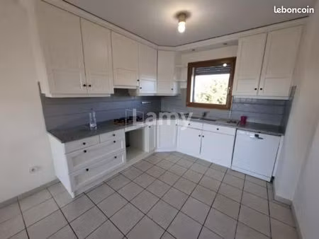 villa 5 pièces 72 m²