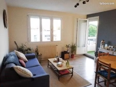 appartement 3 pièces 58 m²