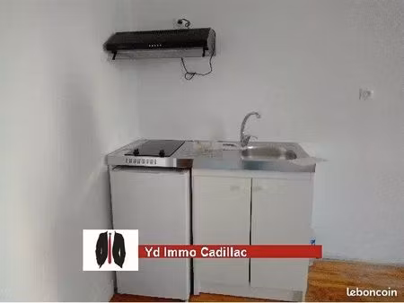 studio 1 pièce 37 m²