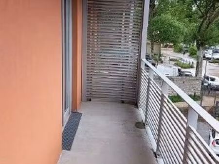 t1 de 33 m² avec balcon