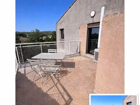 t3 meublé avec vue sur la sorgue  73 m² – quartier des névons (isle-sur-la-sorgue)