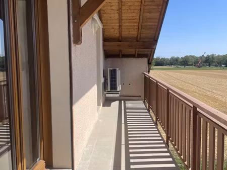 location appartement 5 pièces 130 m² à saint-julien-en-genevois (74160)
