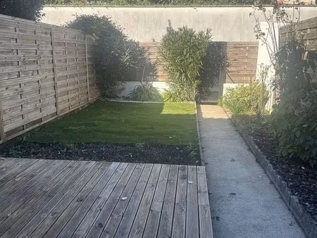maison de ville 3 pièces 60 m²