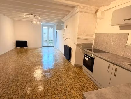 maison rénovée à louer