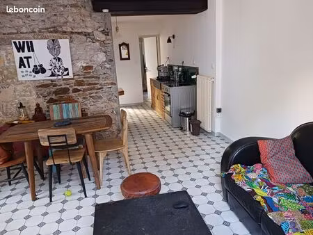maison meublée deux chambres et jardinet