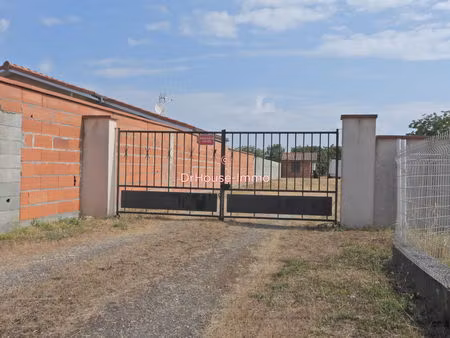 portet-sur-garonne - terrain constructible et viabilisé de 3478 m²