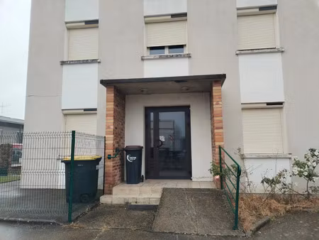 location commerce 5 pièces 83 m² à souppes-sur-loing (77460)