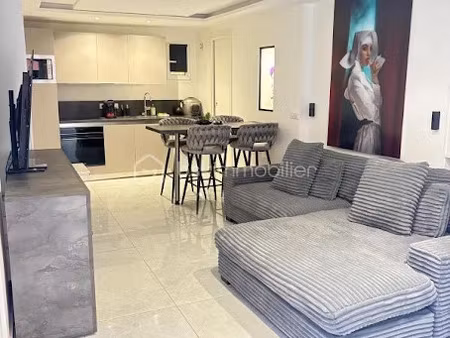 vente appartement 5 pièces 69 m² à cagnes-sur-mer (06800)  469 000 €