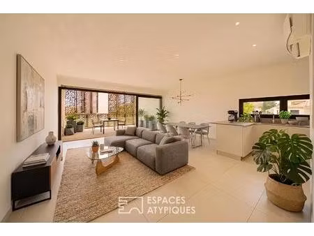 villa-appartement contemporaine en bord de canal