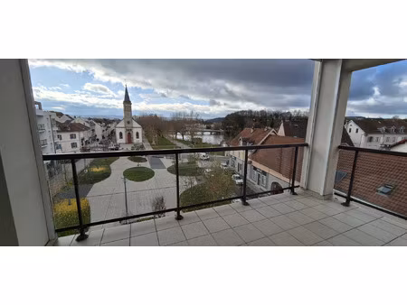 location appartement 4 pièces 83 m² à audincourt (25400)