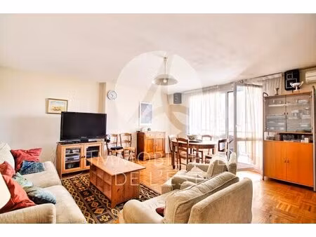 t5 - sans souci - 115m²
