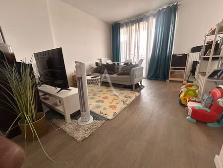 location appartement 2 pièces 43.2 m² à melun (77000)  800 €