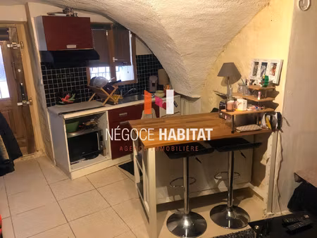 location appartement 1 pièce 20 m² à poussan (34560)